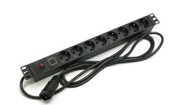 Блок розеток 19", 1U, 8 розеток Schuko, индикатор напряжения, функция защиты от перегрузки, однофазный 16A, кабель питания 2 метра