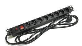 Блок розеток 19", 1U, 8 розеток Schuko, выключатель с подсветкой, функция защиты от перегрузки, однофазный 16A, кабель питания 2 метра